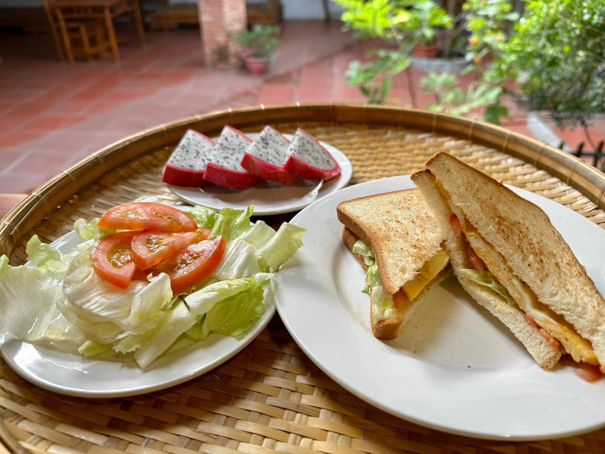 Cato Homestay カントー エクステリア 写真